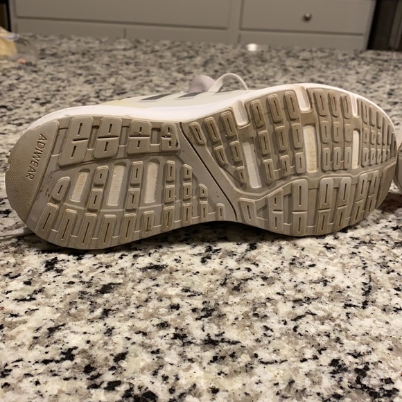 Adidas Cloud Foam Silver-Gray-White Running Shoes - Picture 14 of 16